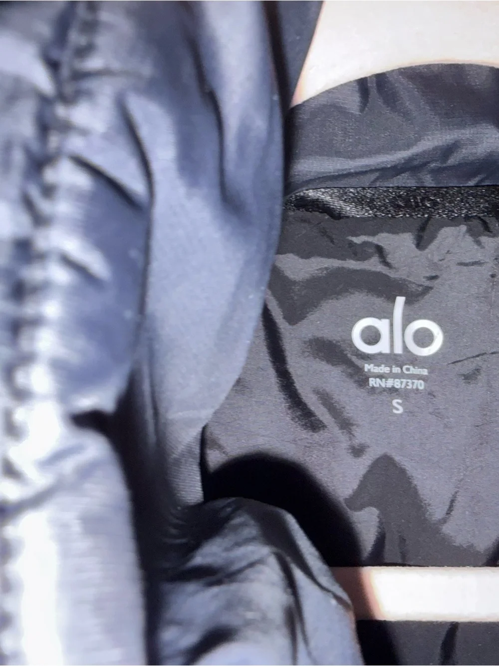 ALO Yoga Black Cropped Puffer Funnel Neck Jacket